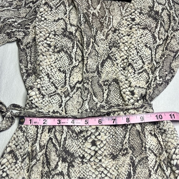 Reformation Like New Snake Skin Patterned Mini Wrap Dress with 3/4 Sleeves! - Picture 11 of 13